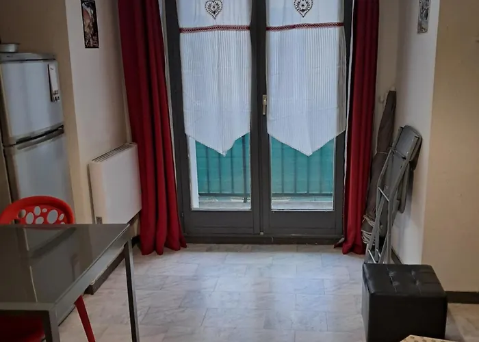 Апартаменты Centre De Luchon, Entre Les Thermes Et Les Remontees Mecaniques *